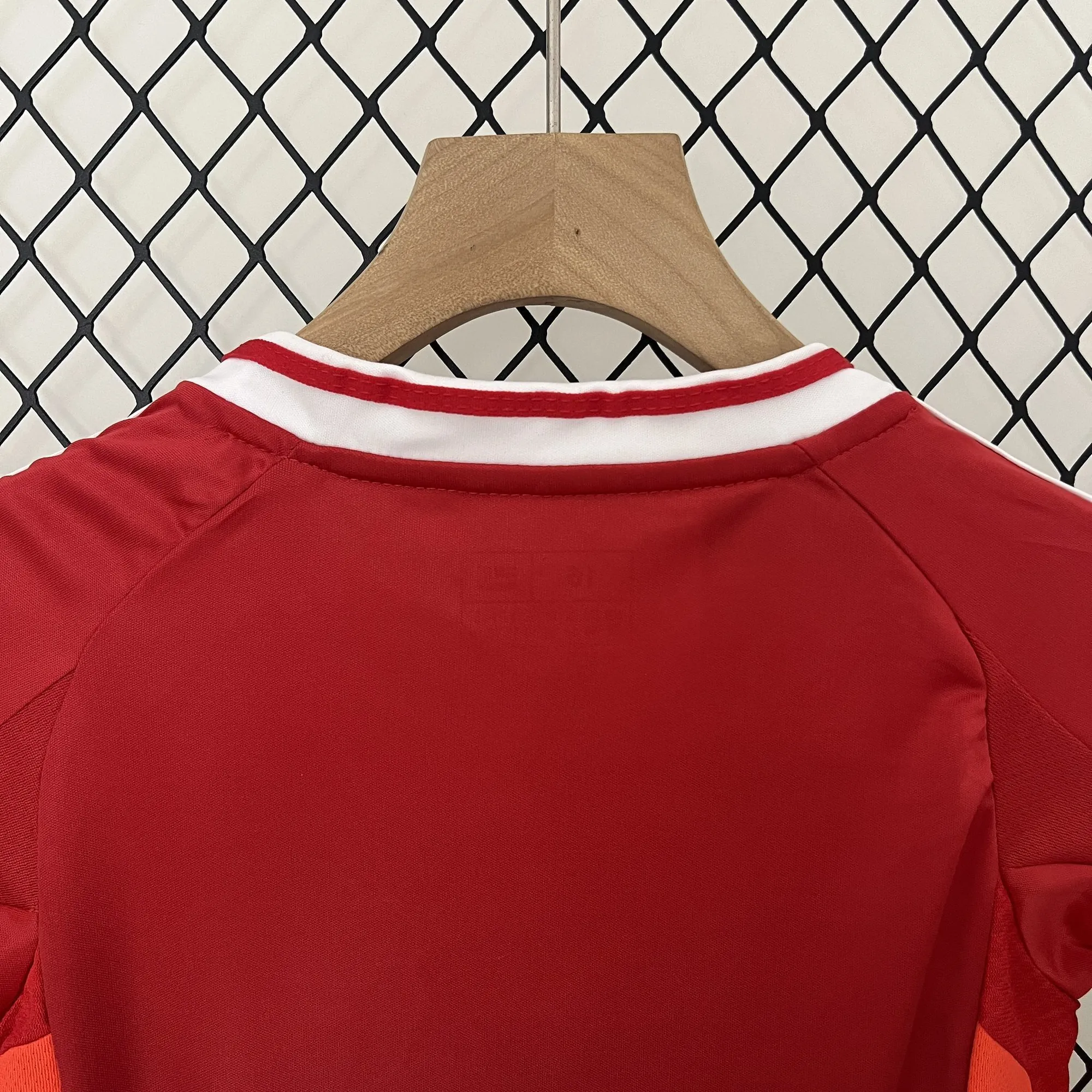 24-25 Manchester United Home Kid Kits Children Apparel AAAAJersey Wholesale Yupoo 3