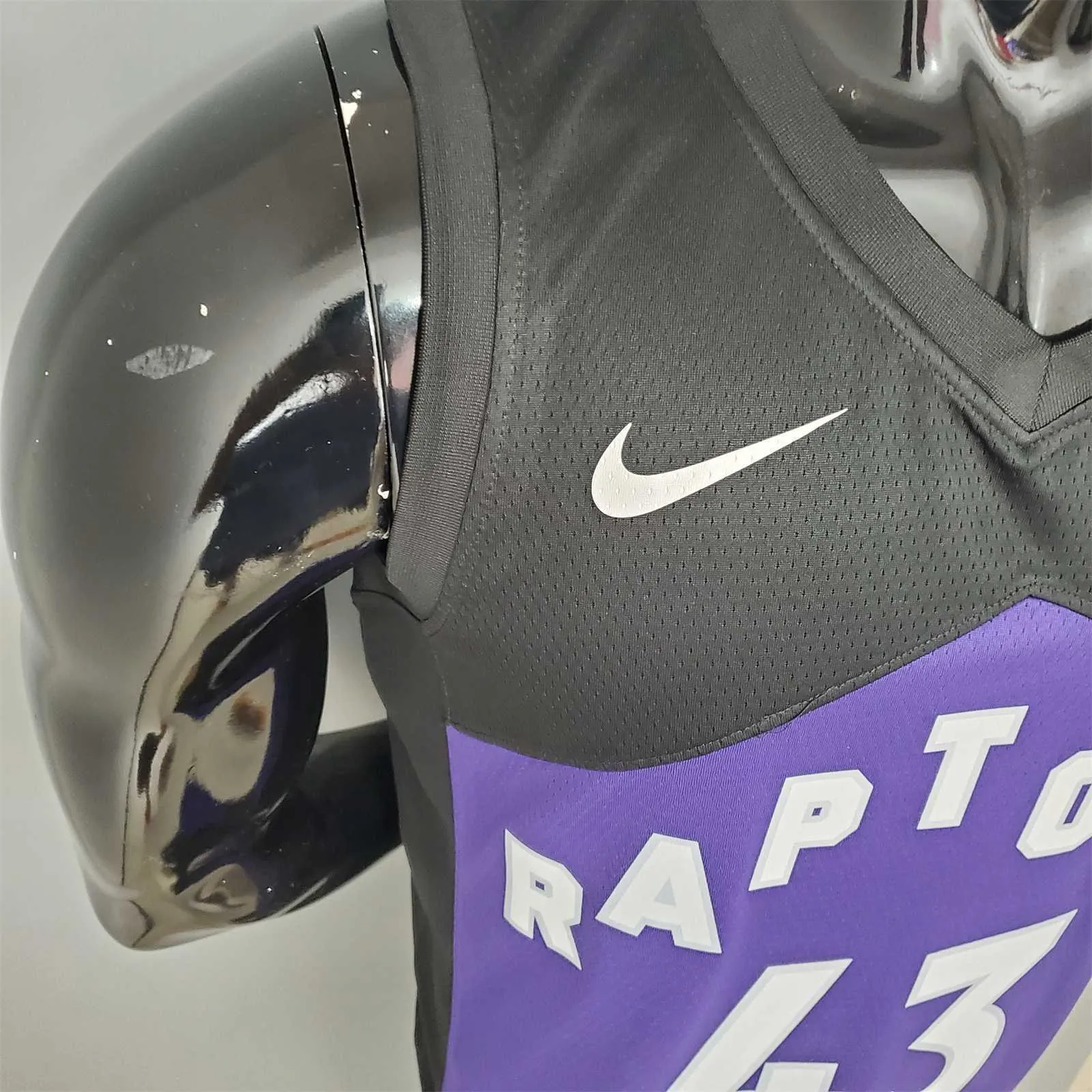 SIAKAM#43 2021 Raptors Bonus Edition Purple and Black 4