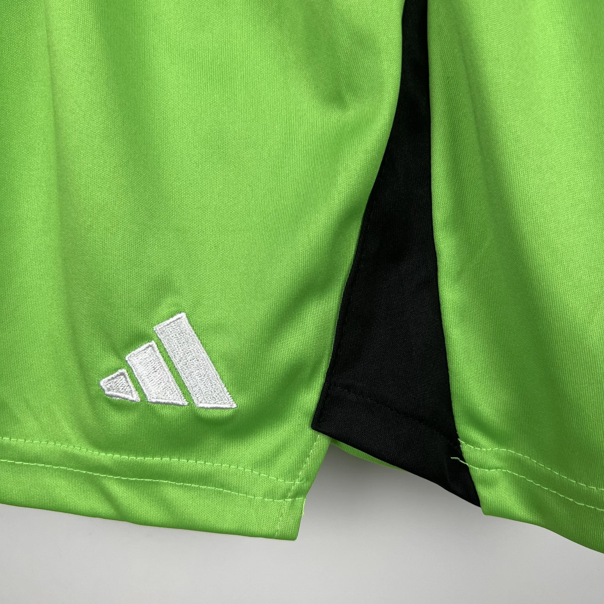23-24 Kids Goalkeeper Arsenal Green Size 16-28 3