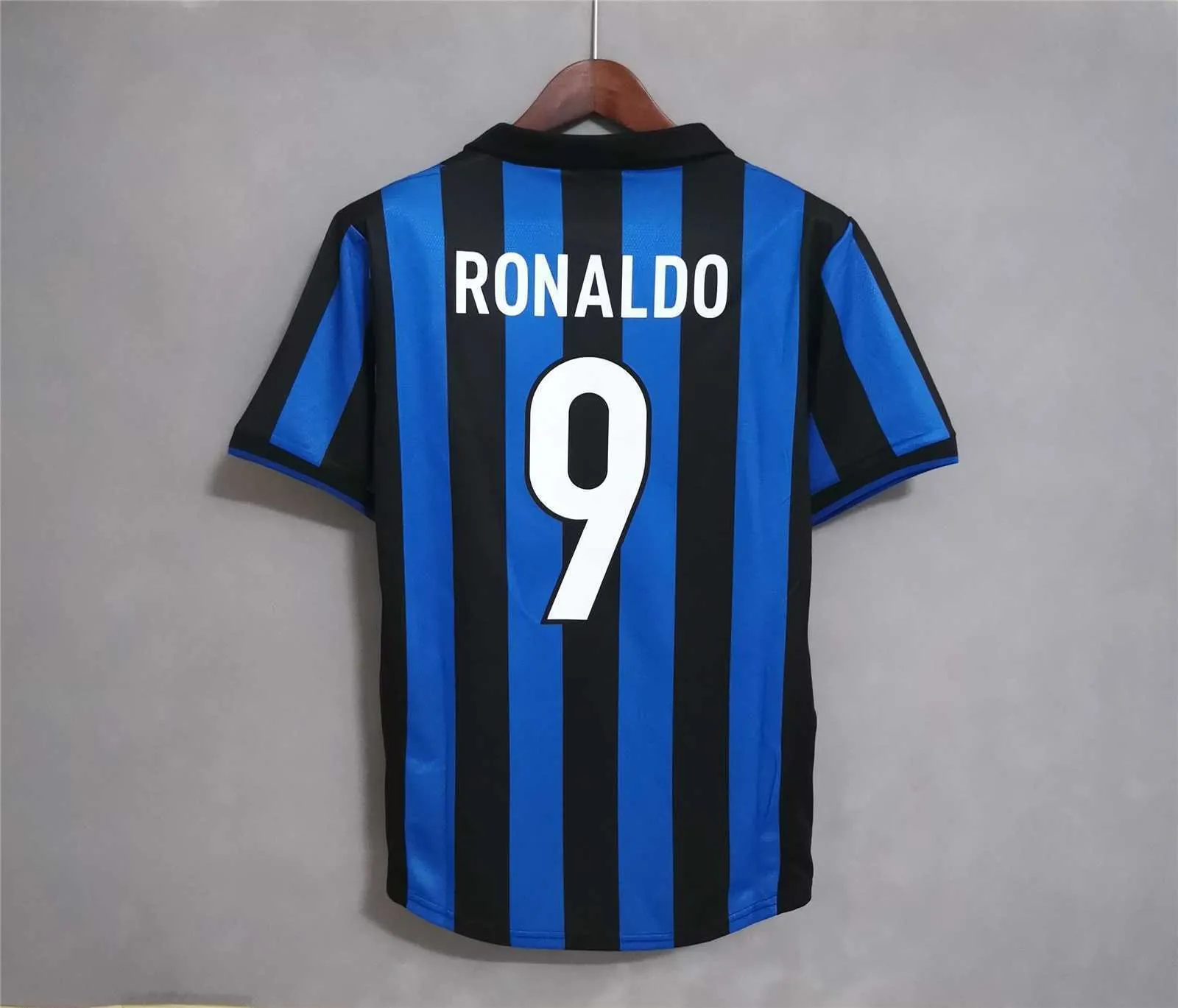 98-99 Inter Milan home blue 8