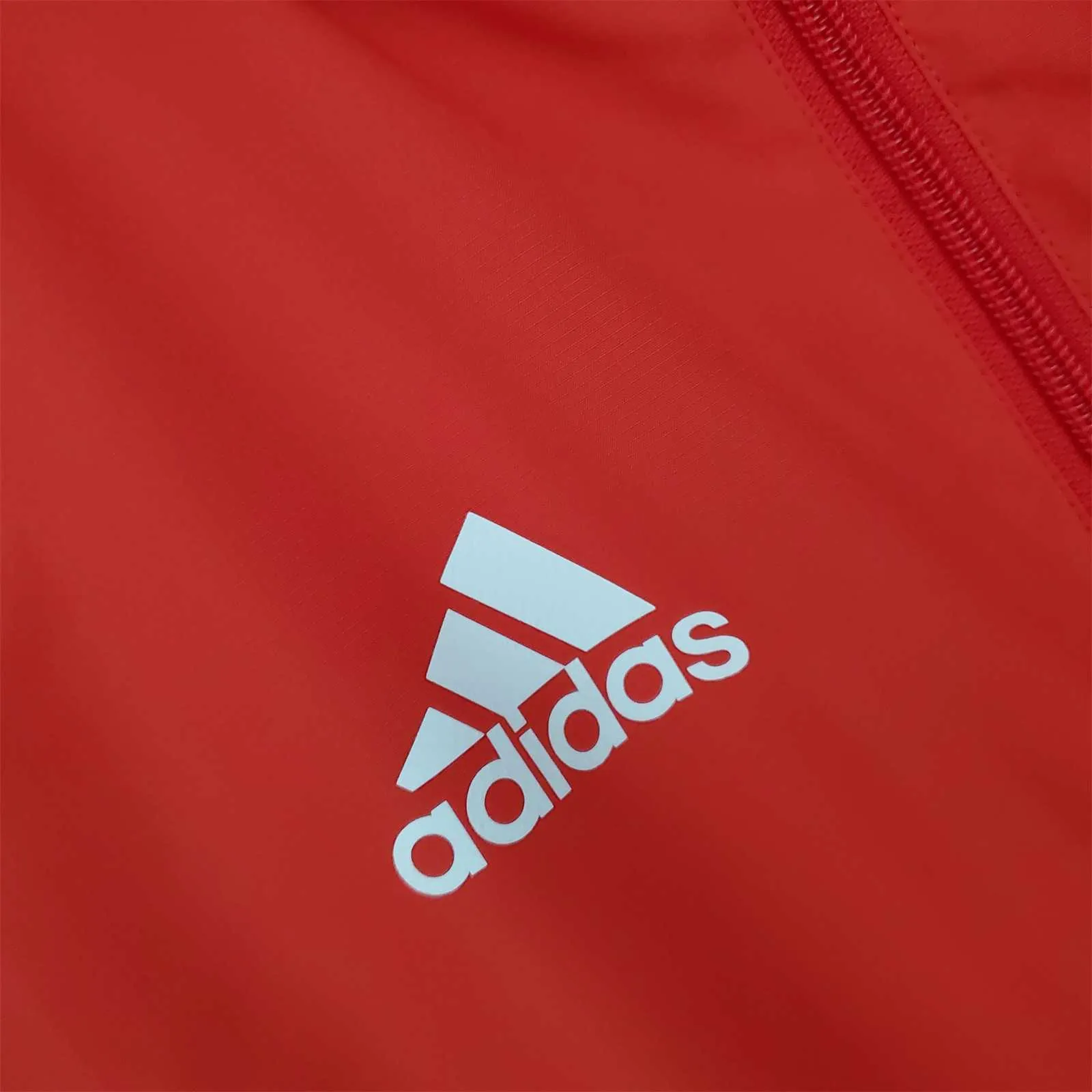 21-22 Bayern Red Windbreaker 7