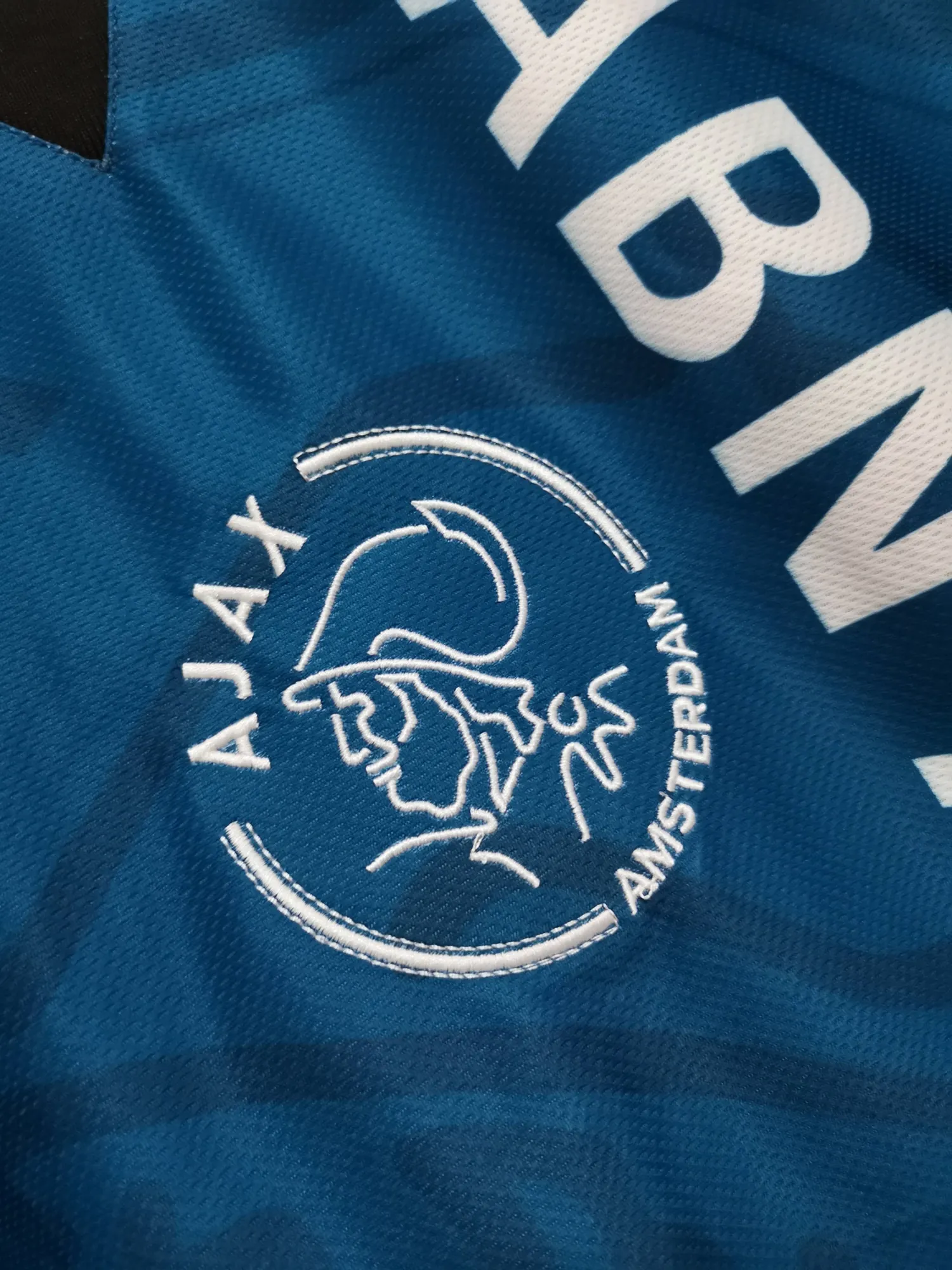 95-96 Ajax away 5