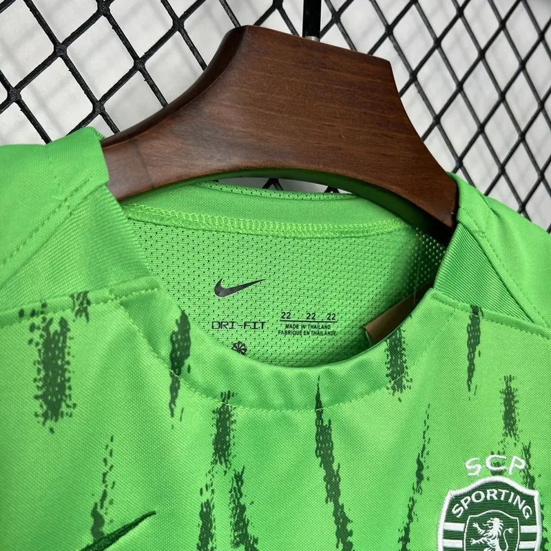 24-25 Sporting Lisbon Third Kid Kits Youth Apparels Football AAAAJersey Yupoo 1