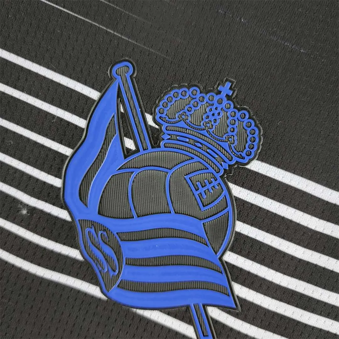 22-23 Real Sociedad away 1