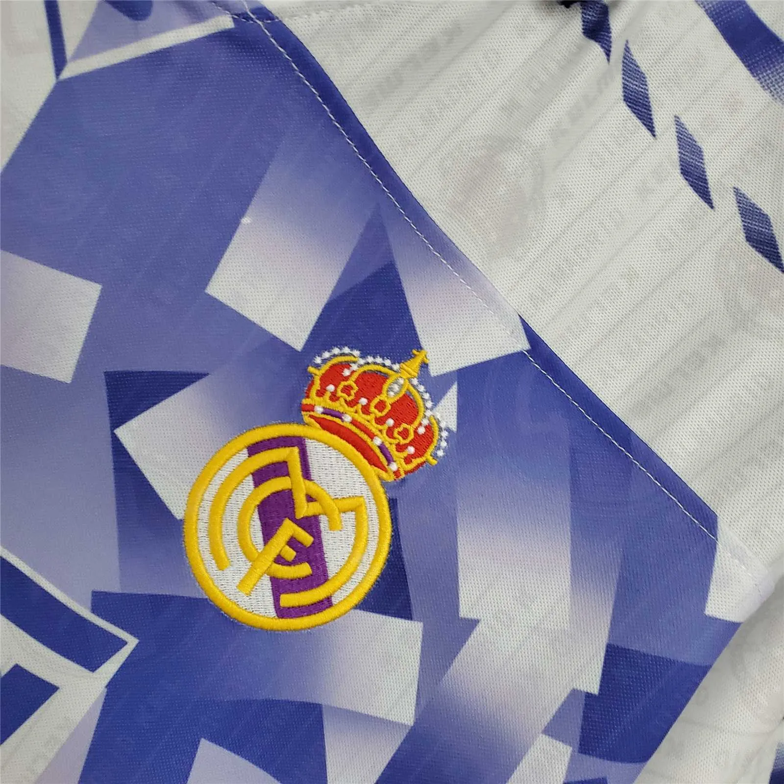 96-97 Real Madrid third away 1