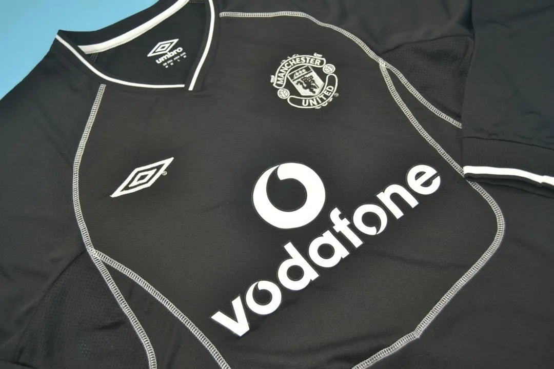 00-02 Manchester United away black long sleeve 3