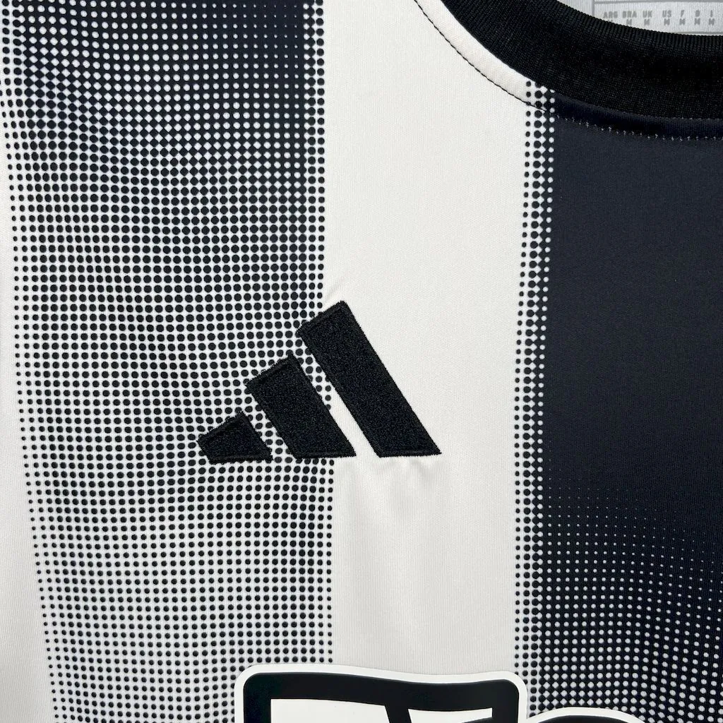 25-26 Newcastle Home Kit Football T-Shirt AAAAJersey Yupoo 6