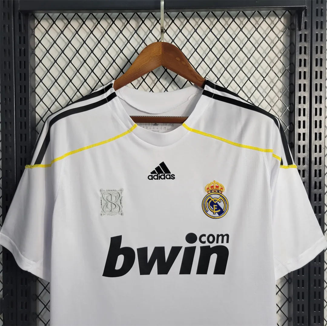 09-10 Real Madrid home 9