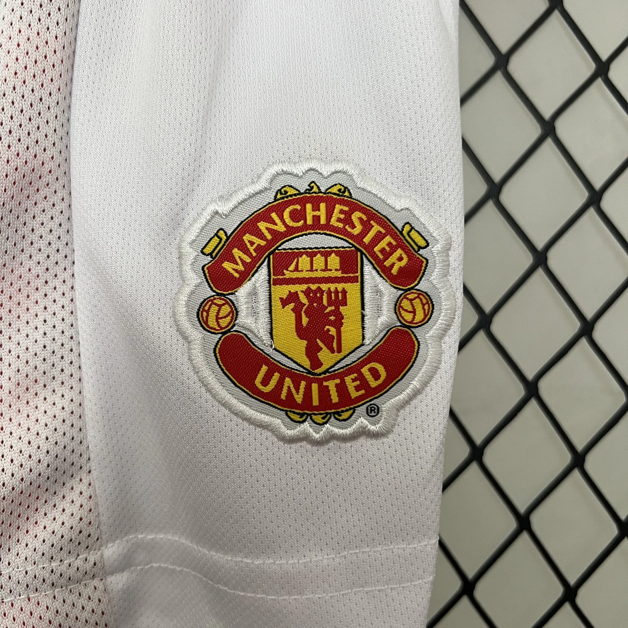 12-13 Manchester United Home Retro Kid Kits Youth Apparels AAAAJersey Wholesale Yupoo 9