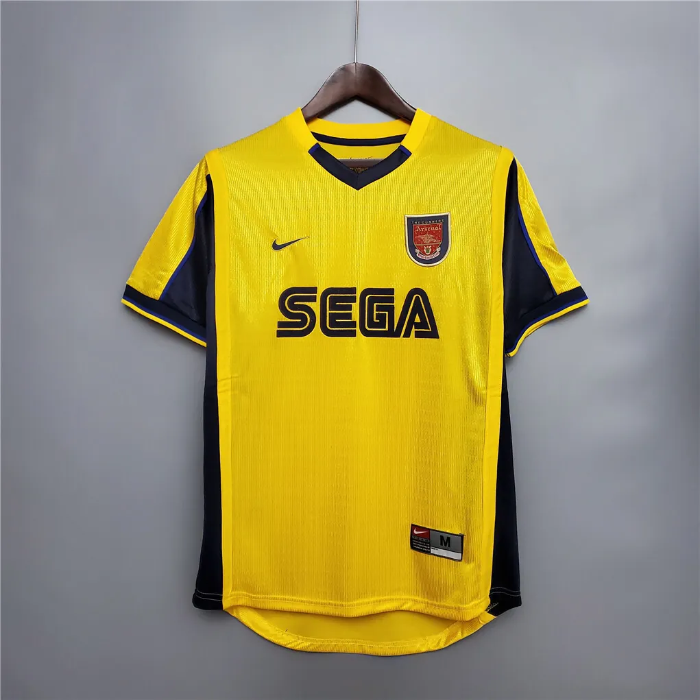99-00 Arsenal away 10