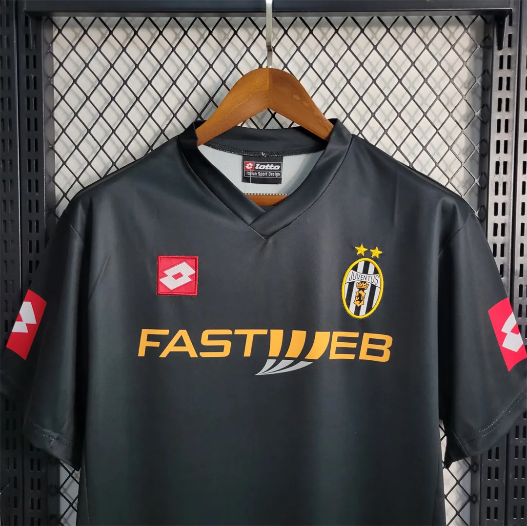 01-02 Juventus away retro jersey soccer supplier S-2XL 4