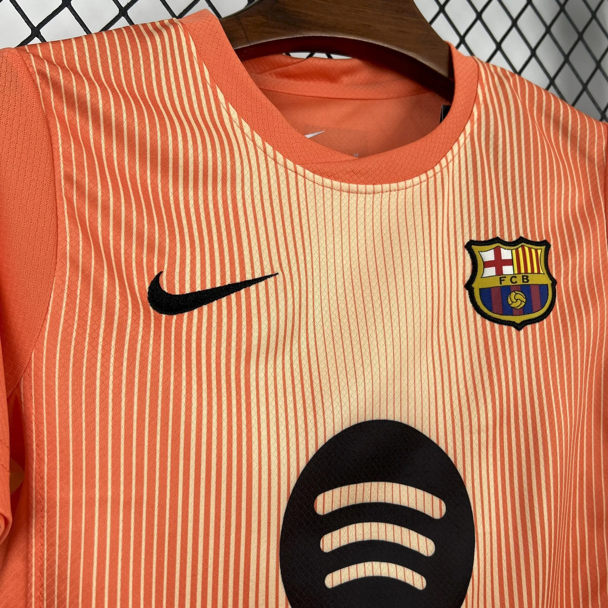 25-26 Kids Barcelona Goalkeeper Kit Youth Apparels Football AAAAJersey Dropship Yupoo-1 2