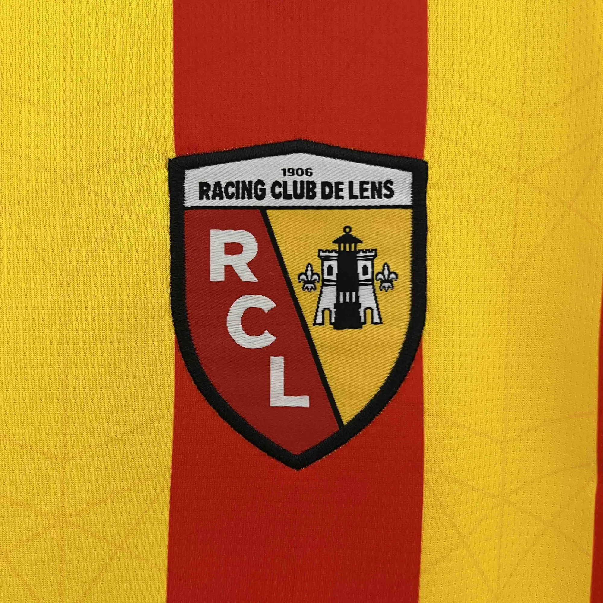 24-25 Lens Home Kit Football Uniform AAAAJersey Supplier Yupoo 3
