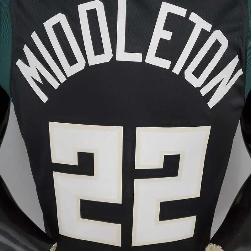 MIDDLETON#22 Bucks Black 4