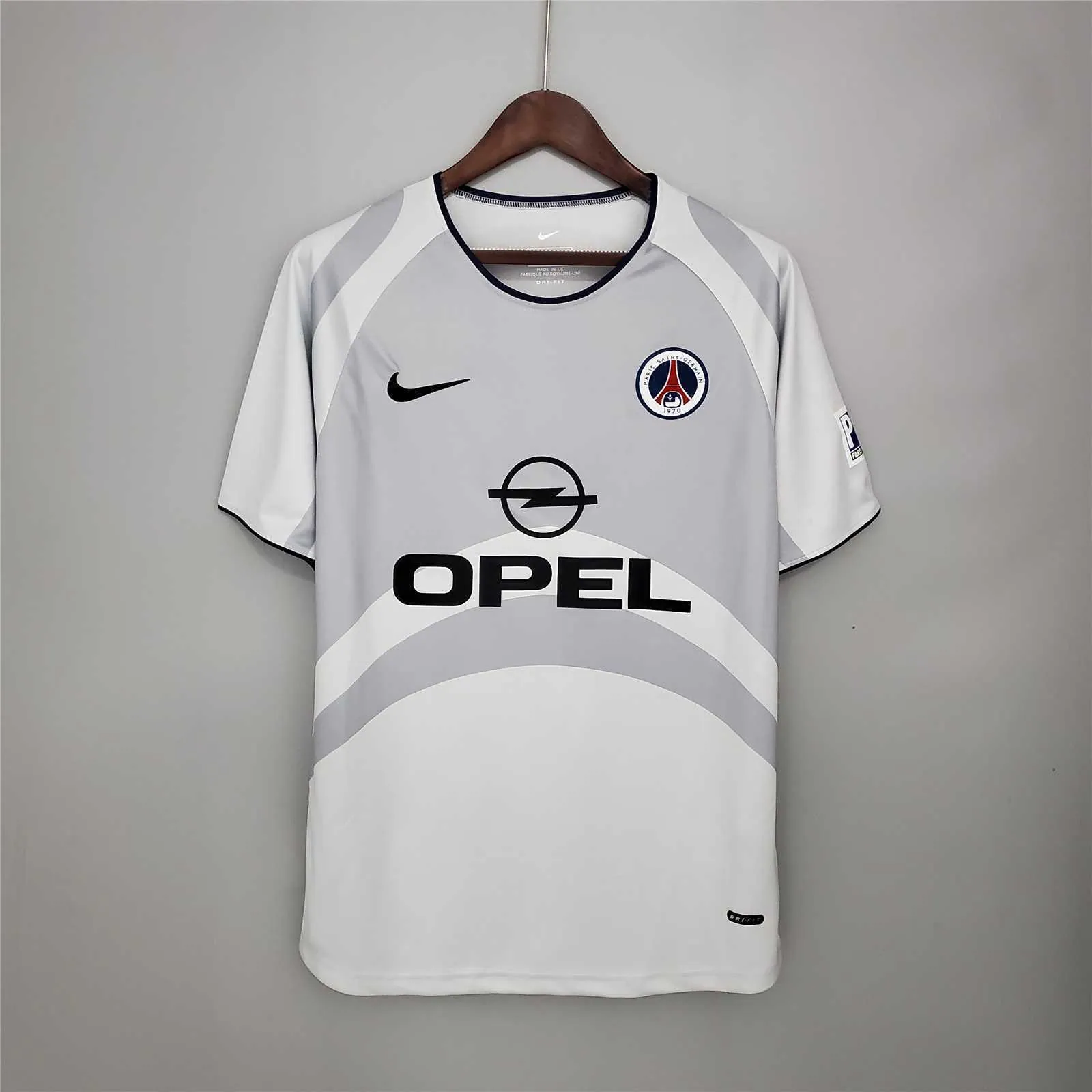 01-02 PSG away 11