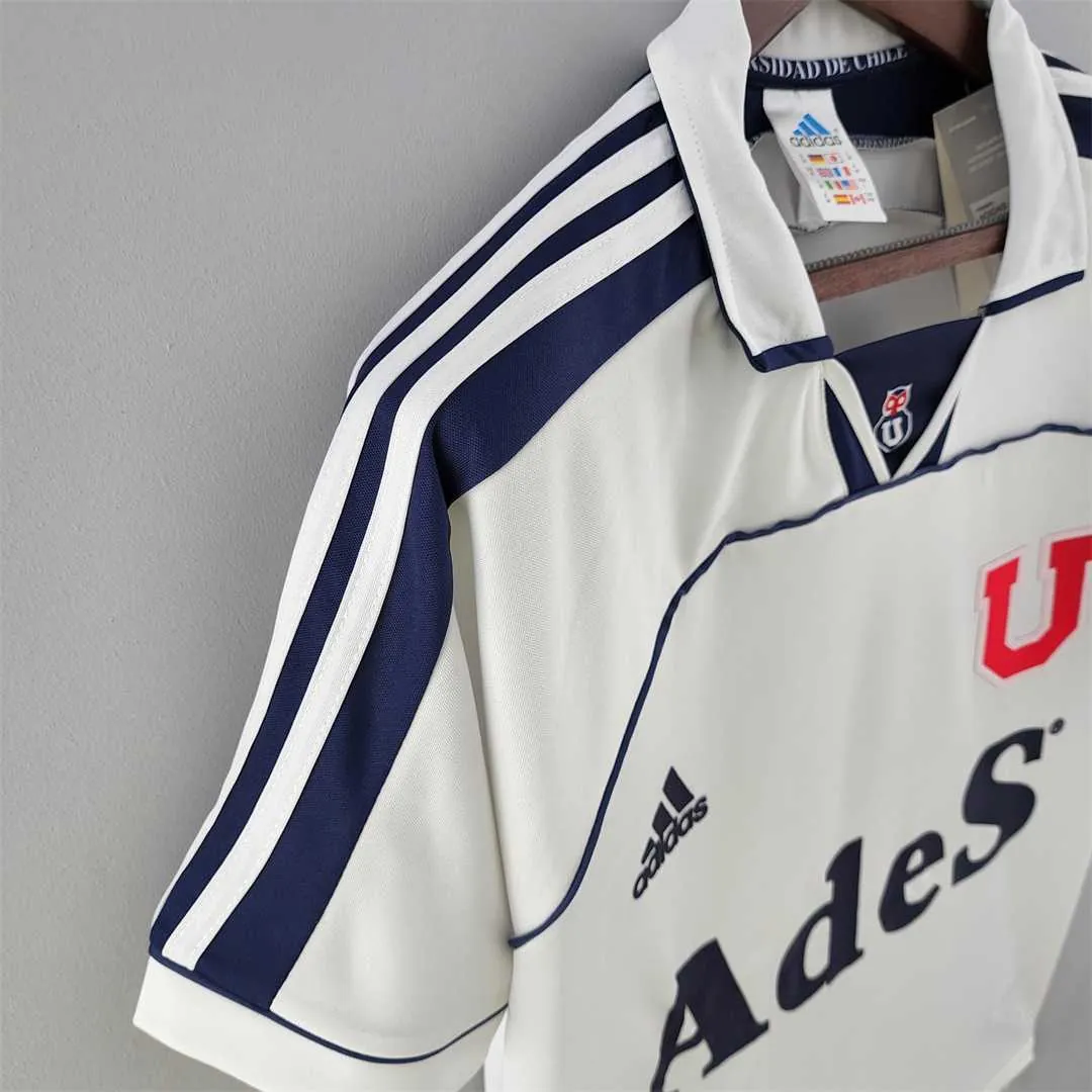 00-01 University of Chile away 4
