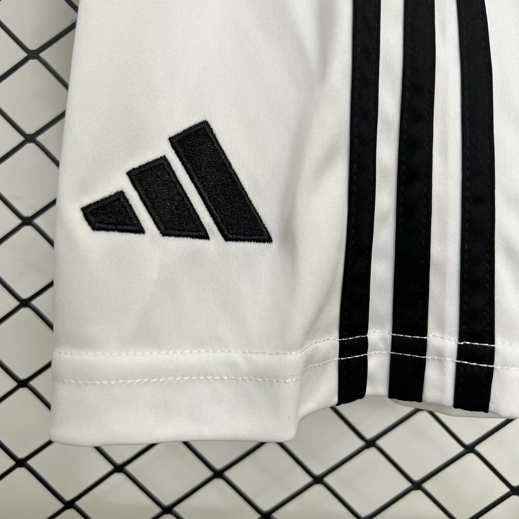 25-26 River Plate Home Kids Kit Futbol Youth Clothing Sports Suits AAAAJersey Supply Yupoo 4