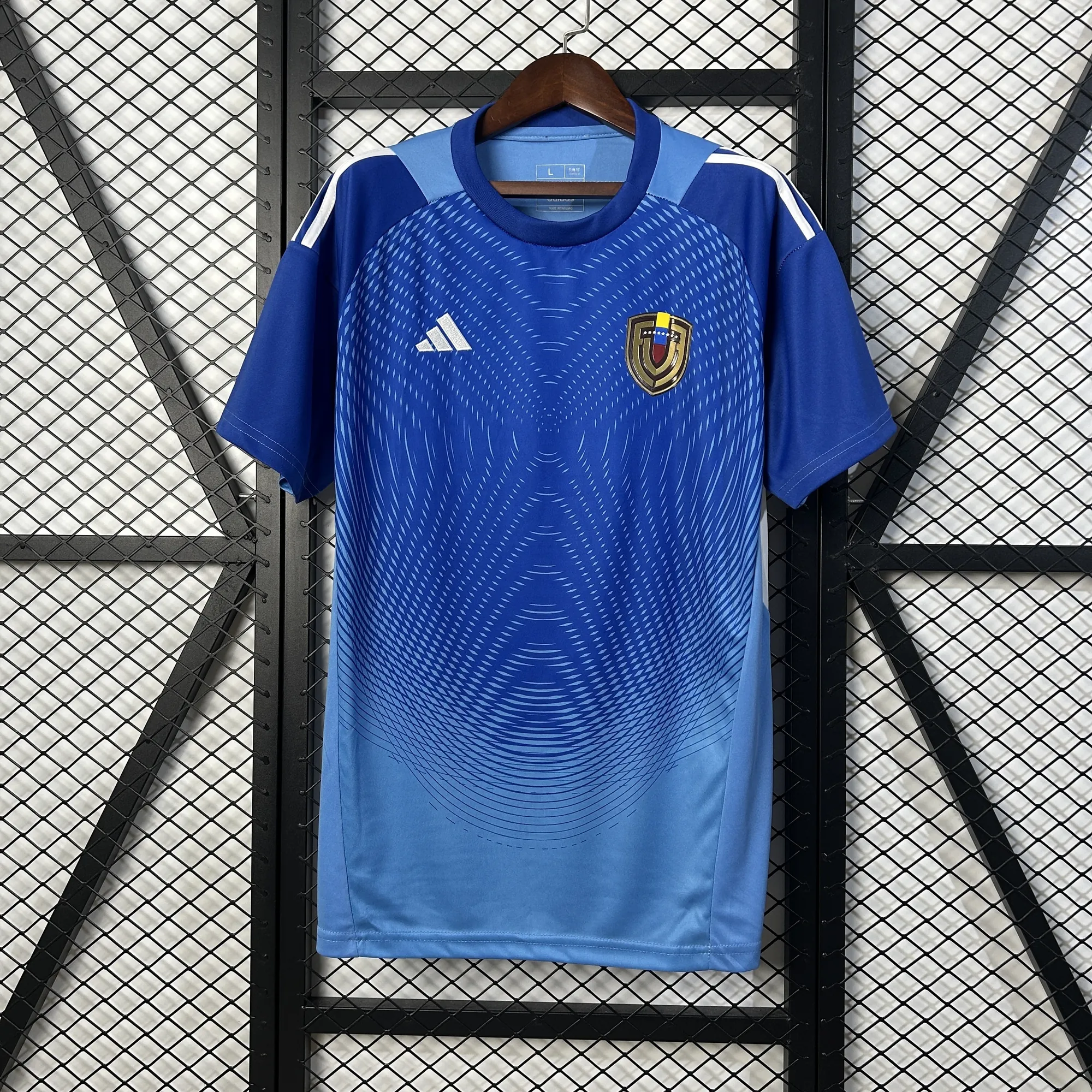2025 Venezuela Goalkeeper Kit Soccer Sports Shirt AAAAJersey Supply Yupoo 3