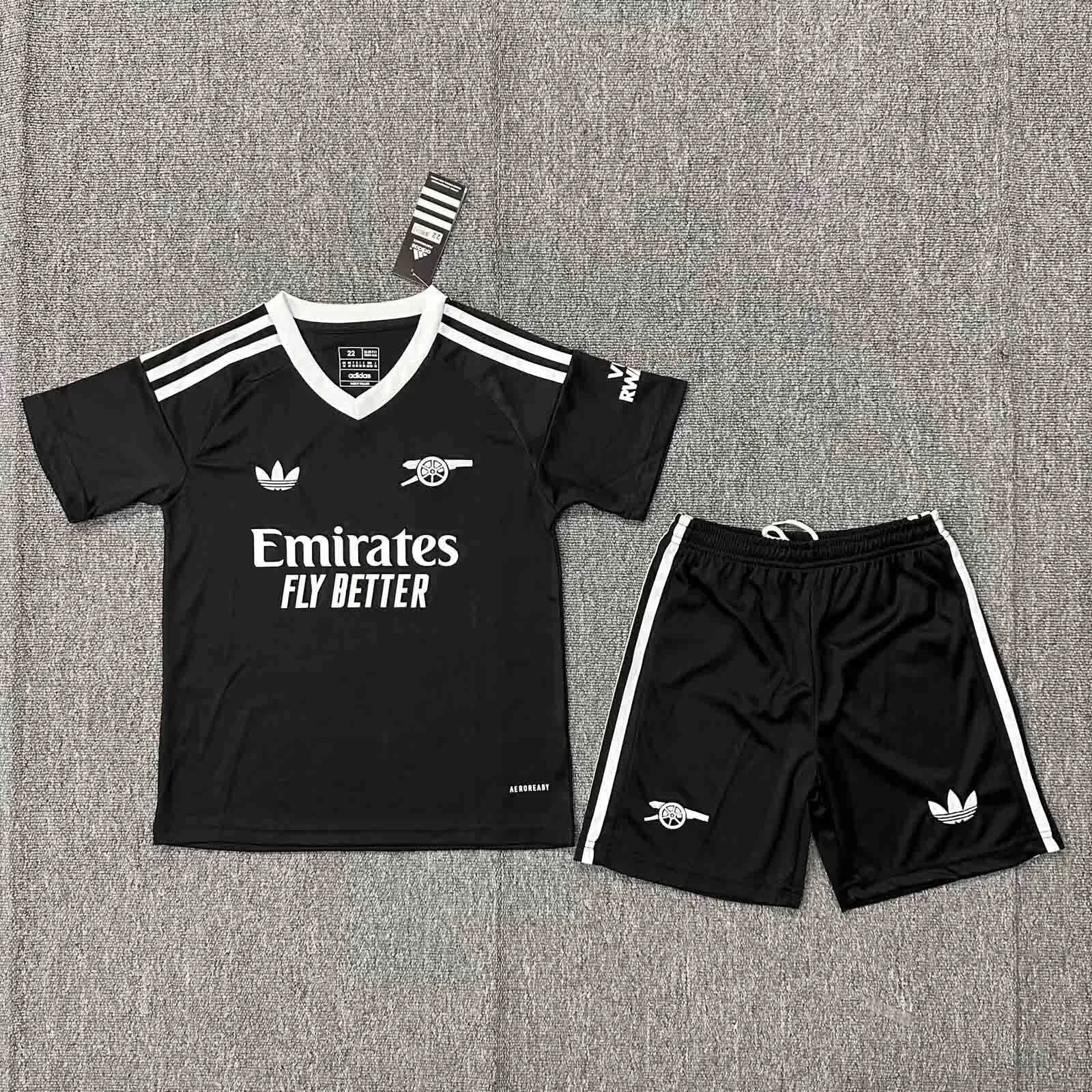 24-25 Arsenal Goalkeeper Black Kids Kits Youth Apparels AAAAJersey Supplier Yupoo 2