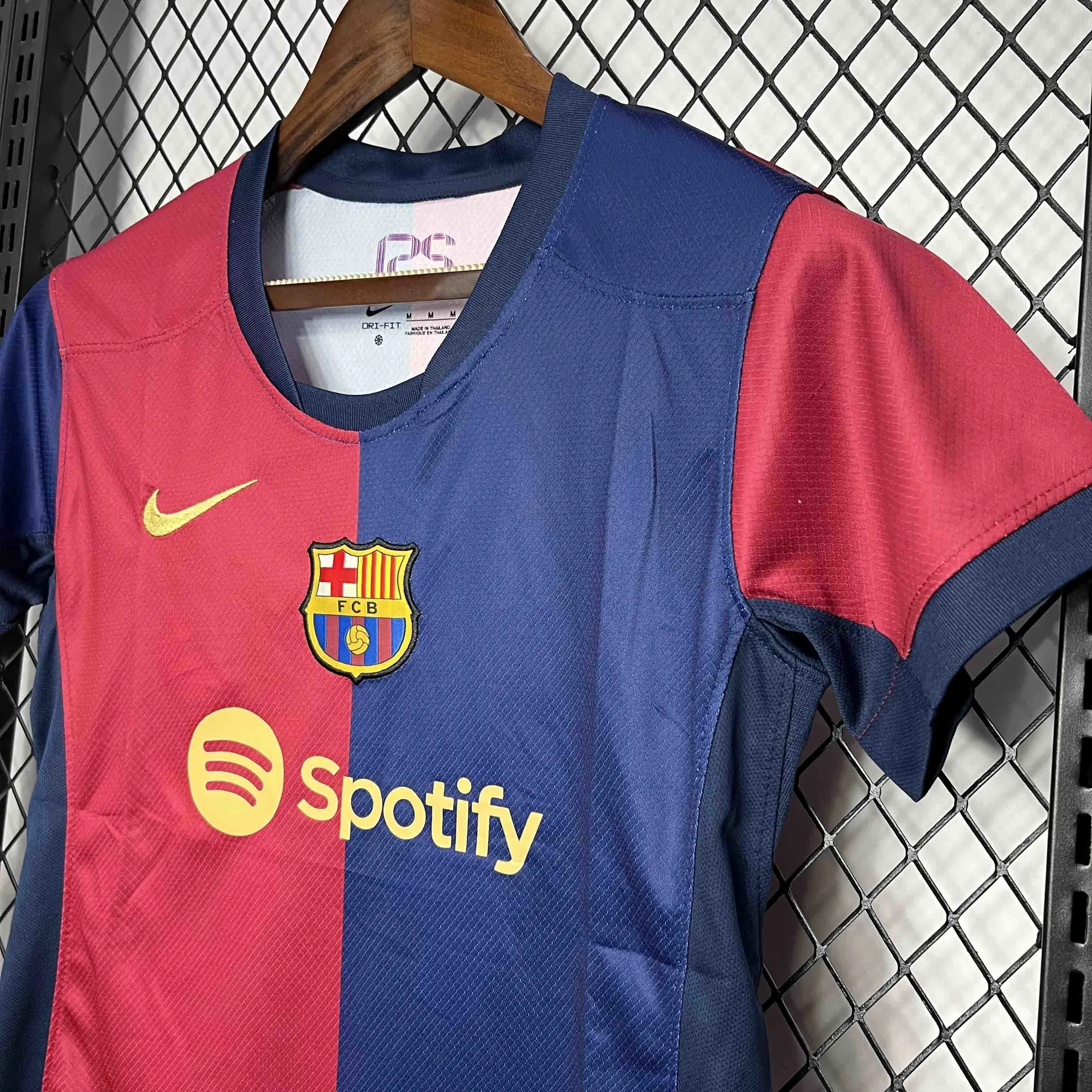 24-25 Barcelona Home Women Kit Football Uniform AAAAJerseys Dropshipping Yupoo 3