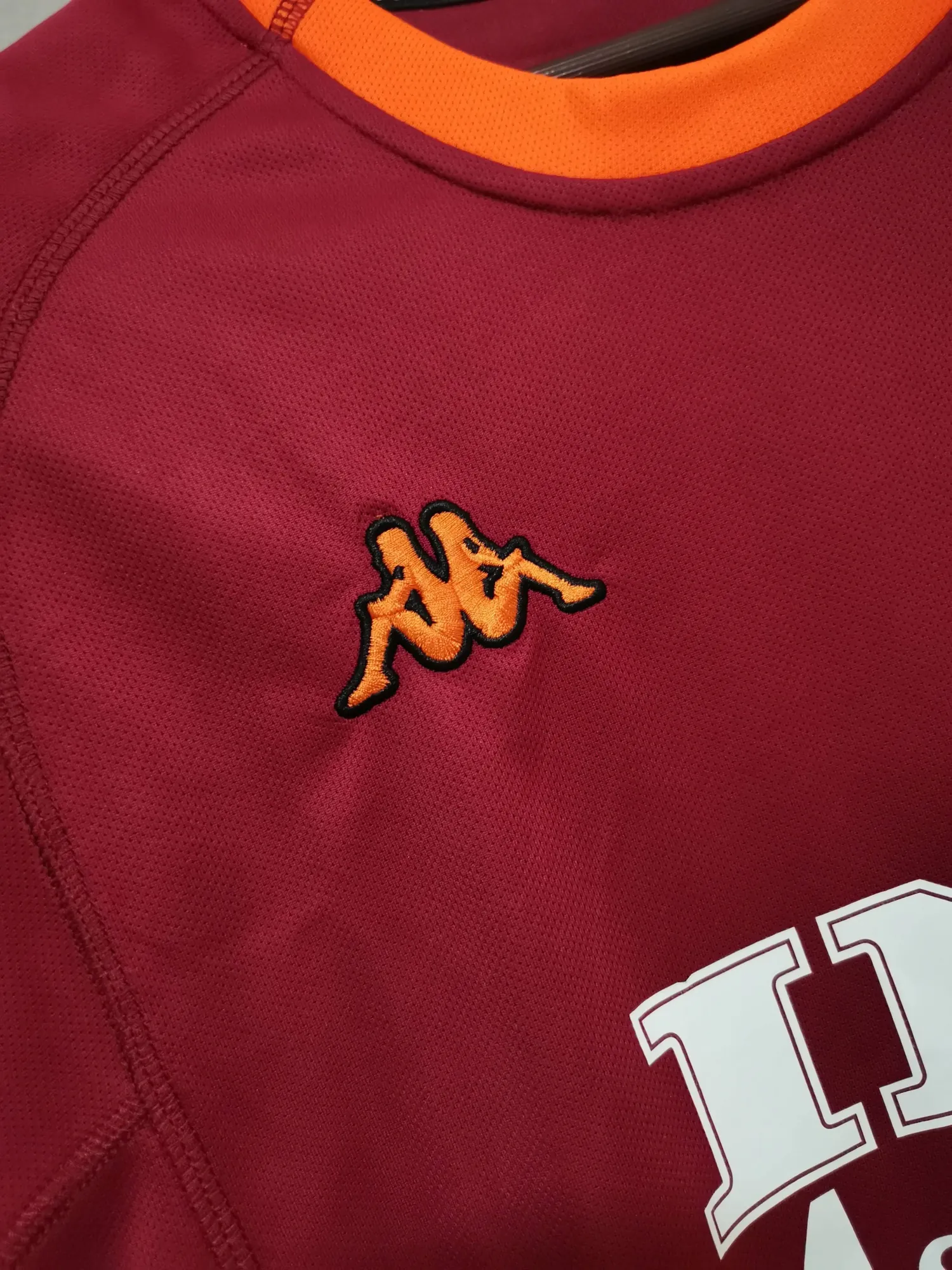 00-01 Roma home red 2