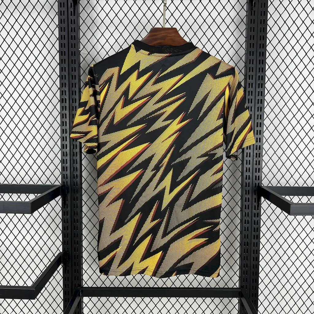 25-26 AS Roma Pre-Match Yellow Shirt Football Apparels Soccer AAAAJersey Yupoo 1
