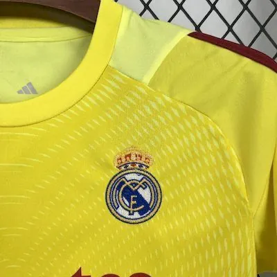 25-26 Real Madrid Yellow Goalkeeper Kid Kits Youth Apparels Sino AAAAJersey Supply Yupoo 7