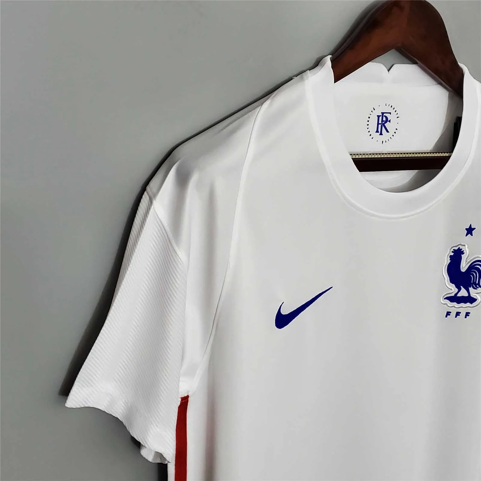 2020 France away 15
