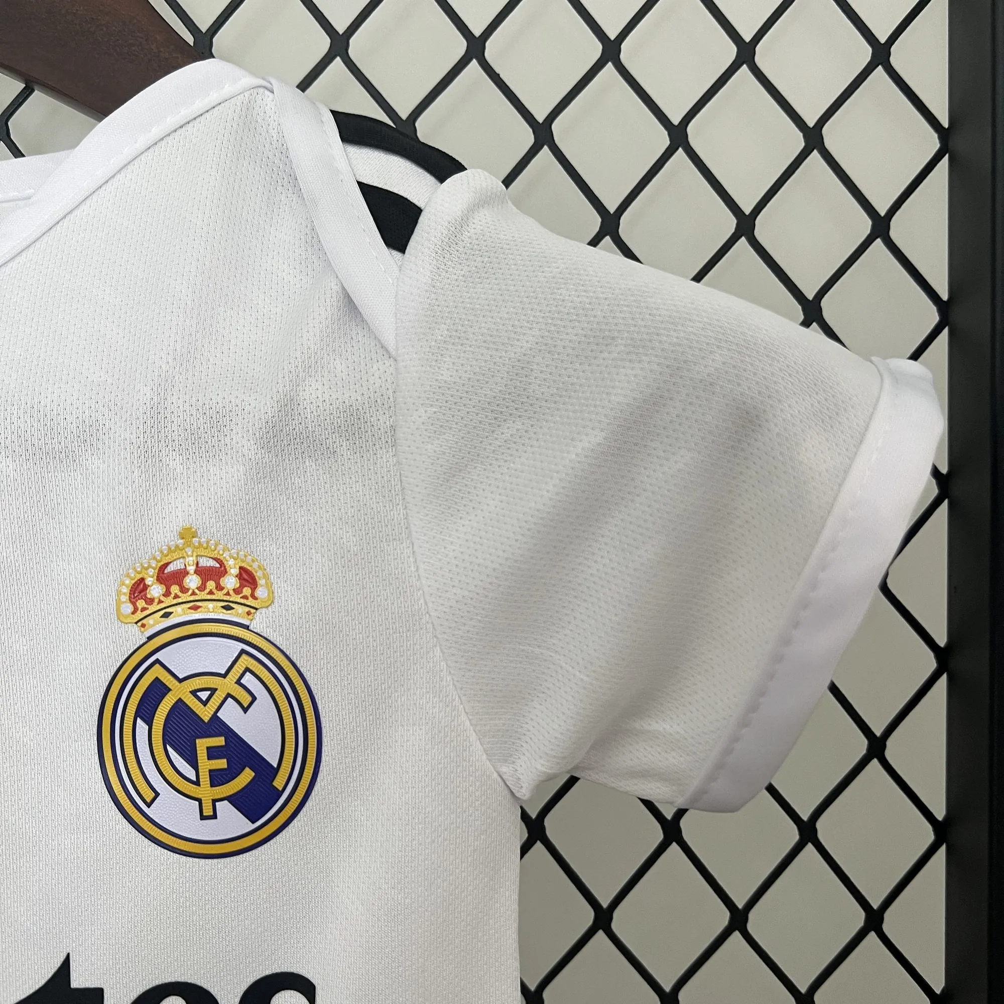 24-25 Real Madrid Home Baby Uniform Best Wholesale Yupoo 1