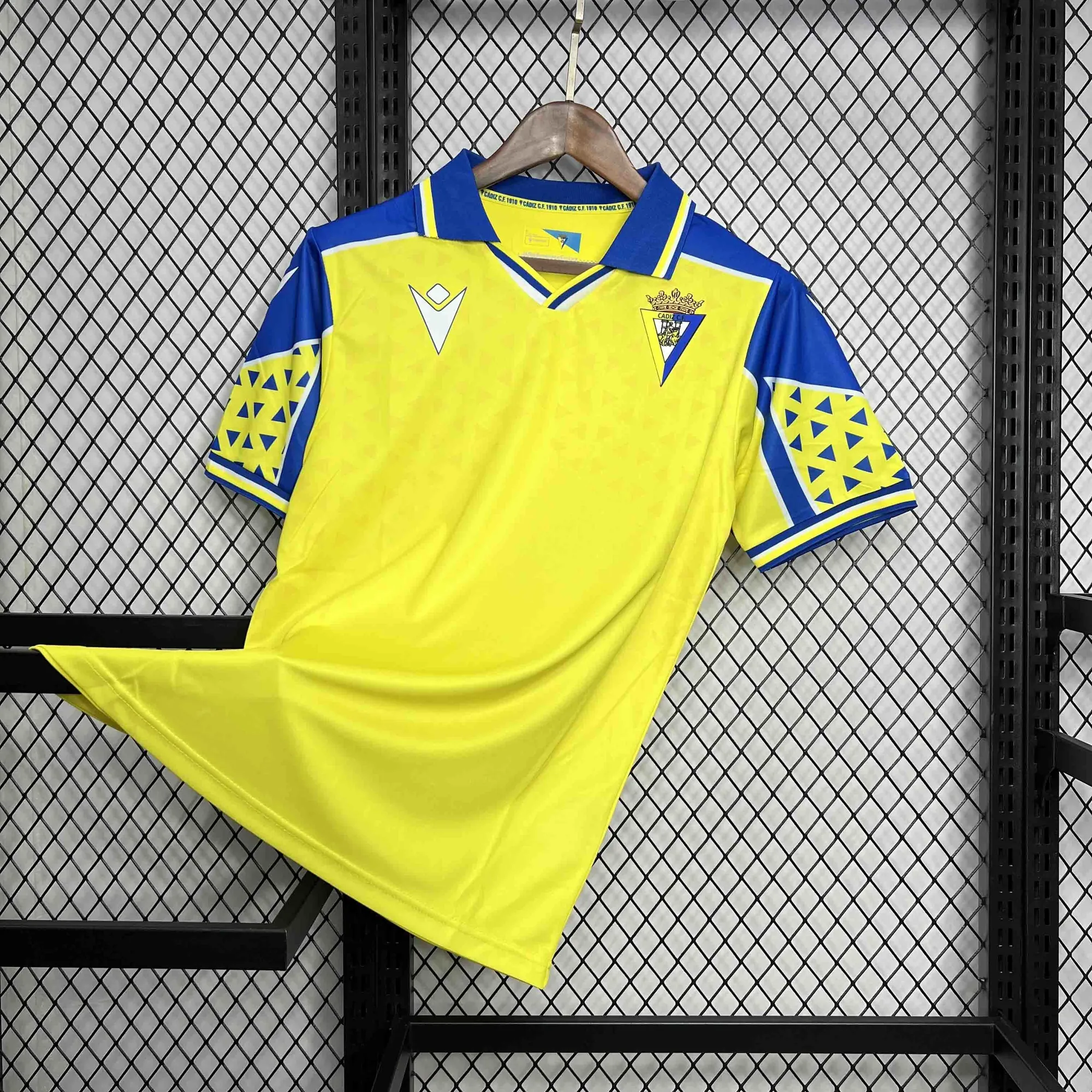 24-25 Cadiz Home Kit Soccer Uniform AAAAJerseys Dropshipping Yupoo 4