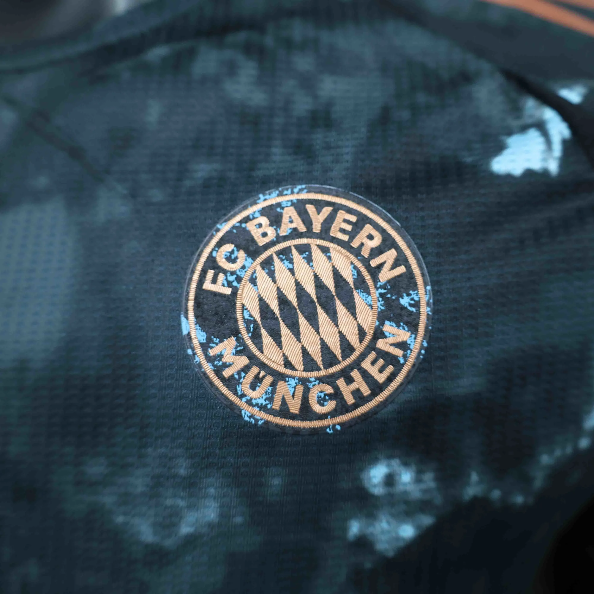 24-25 Bayern Munich Away Kit Player Version Shirt AAAAJersey Supplier Yupoo 3