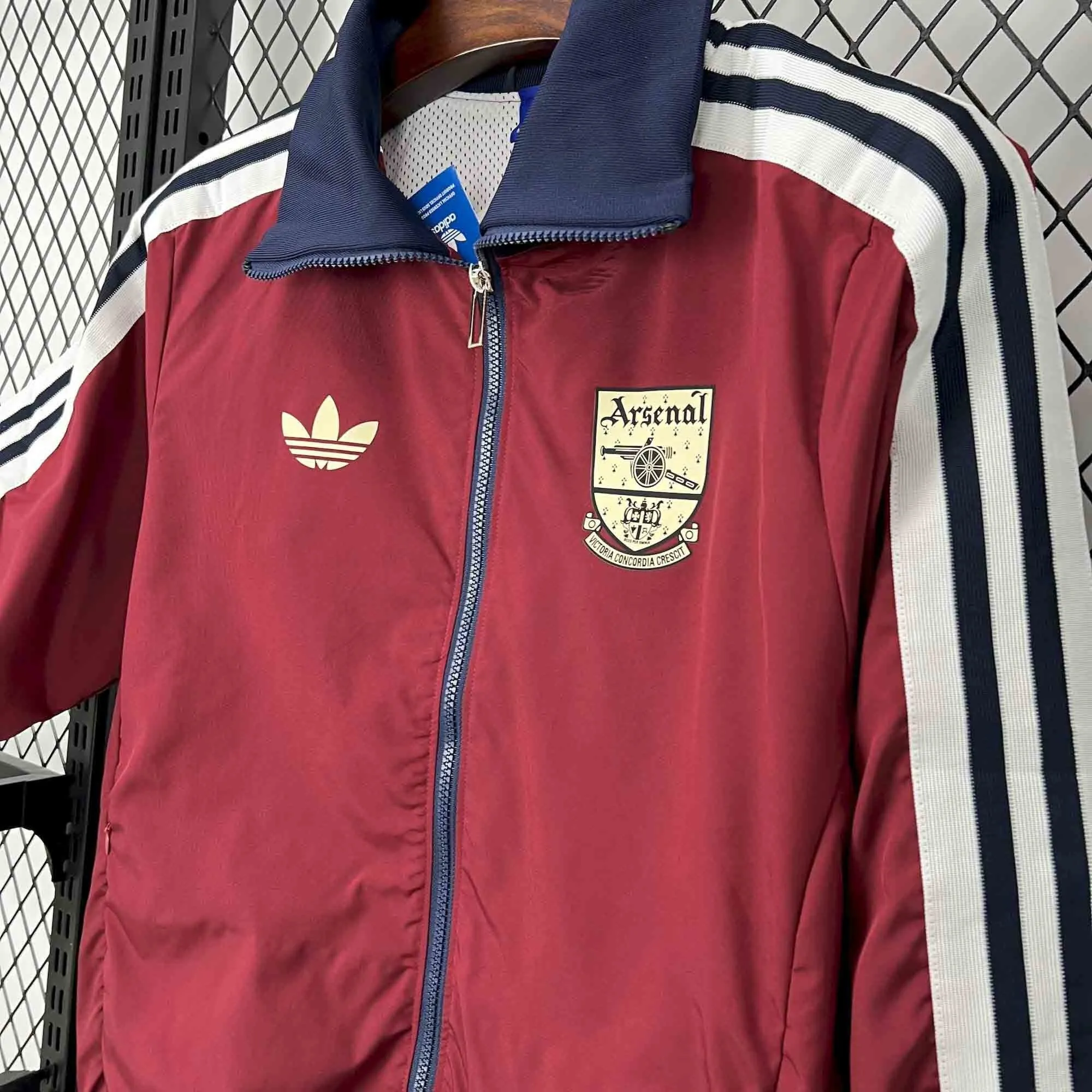 24-25 Arsenal Red Windbreaker Jacket AAAAJersey Supplier Yupoo 3