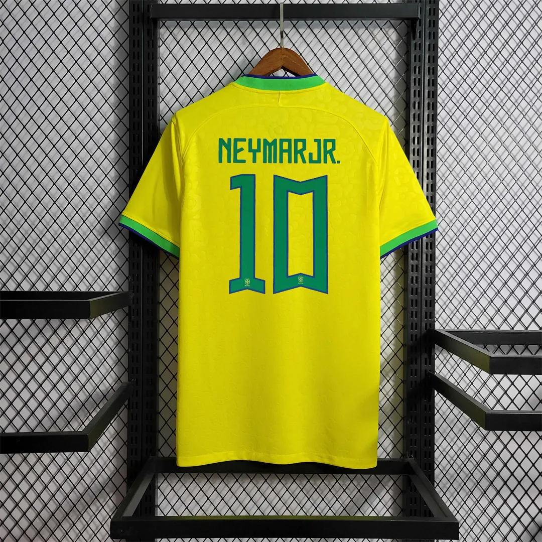 2022 Brazil home 13