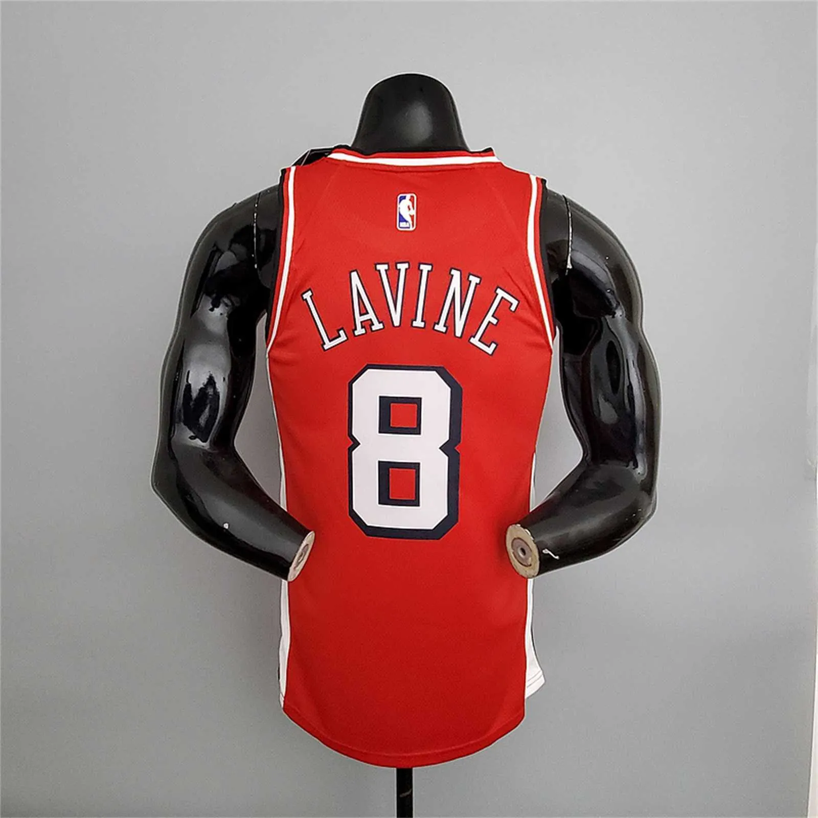 2022 Bulls LaVine #8 City Edition Red 3