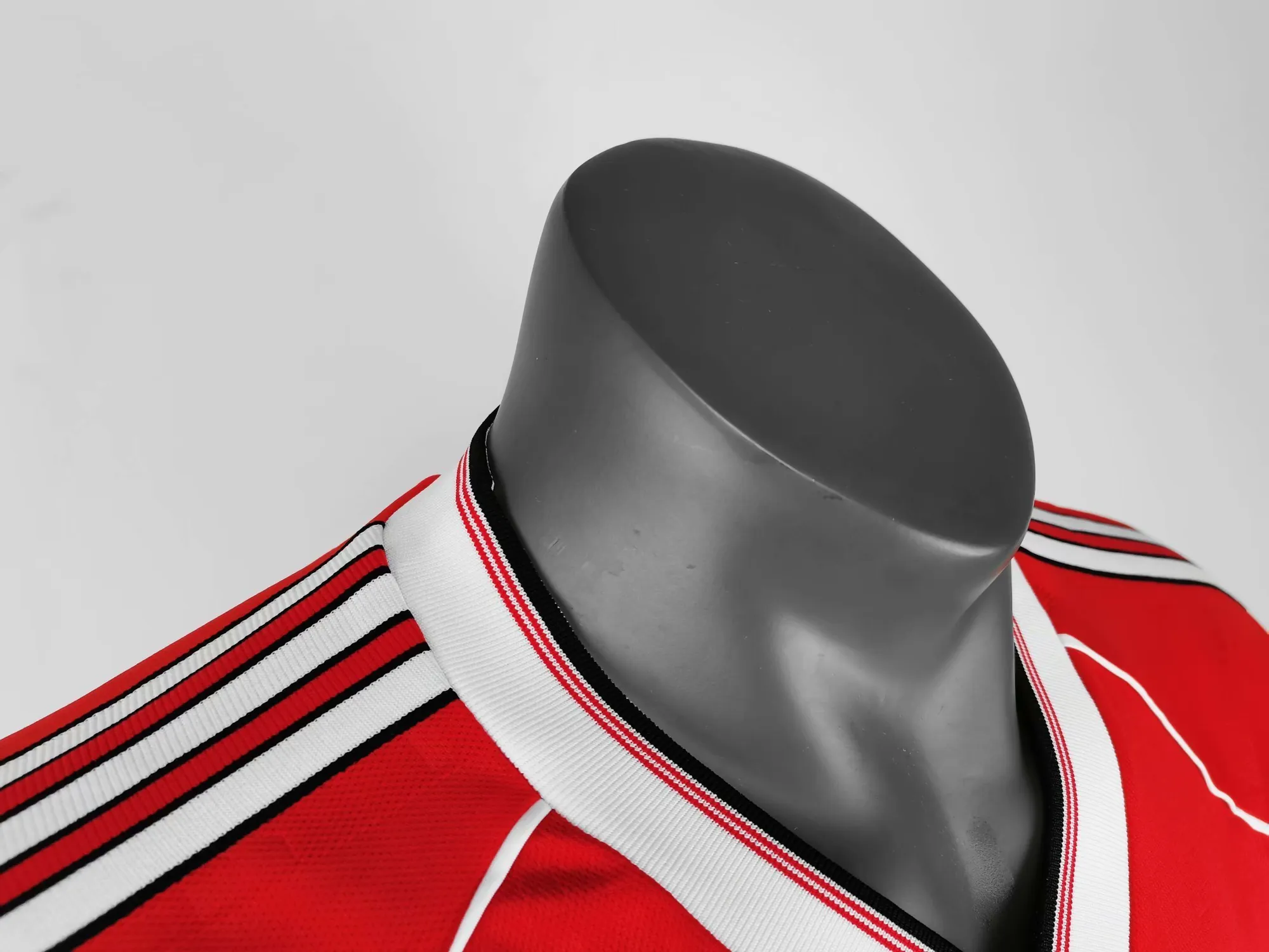 88-89 Manchester United home 3