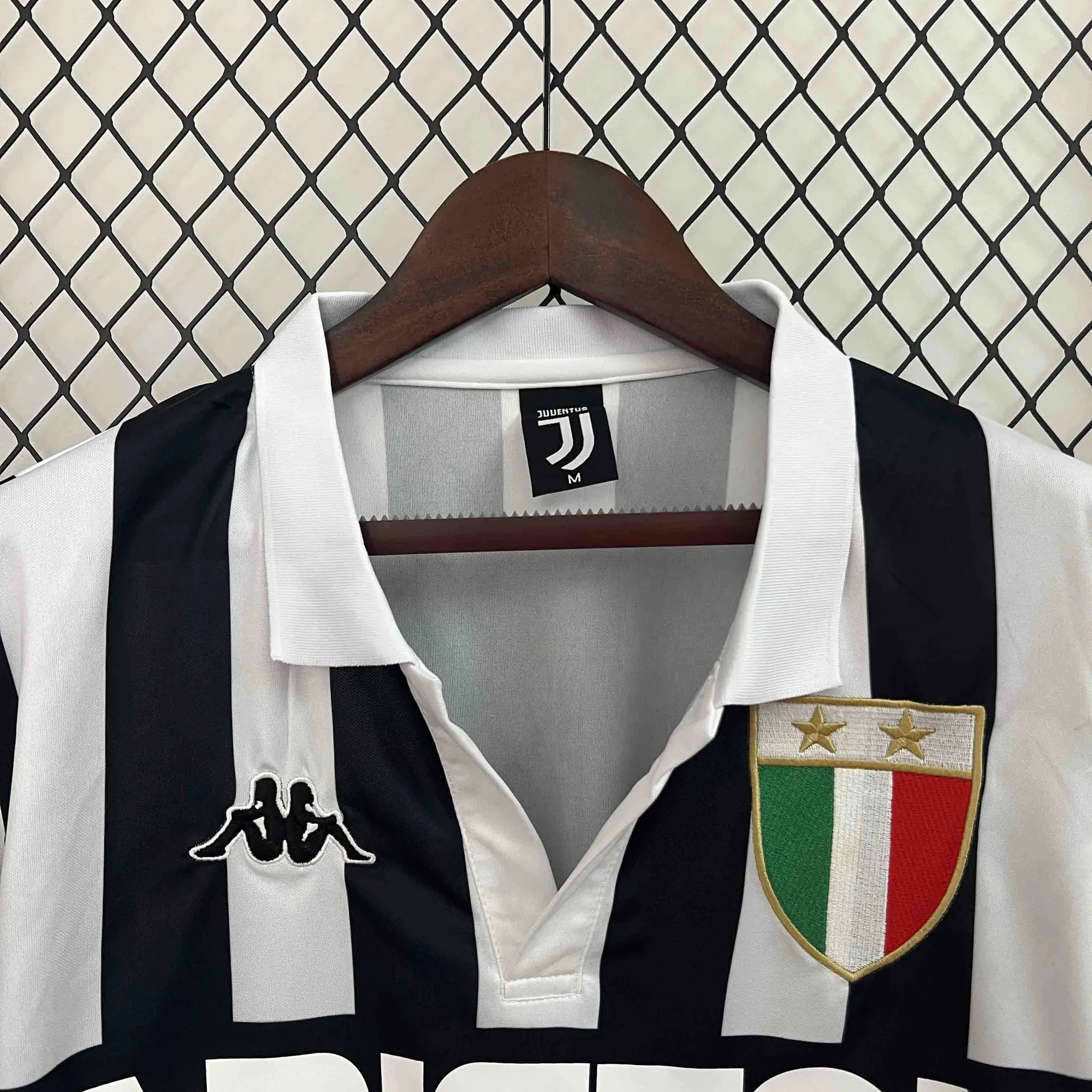 84-85 Juventus Home Retro Kit Vintage Shirt Football AAAAJersey Supplier S-2XL 3