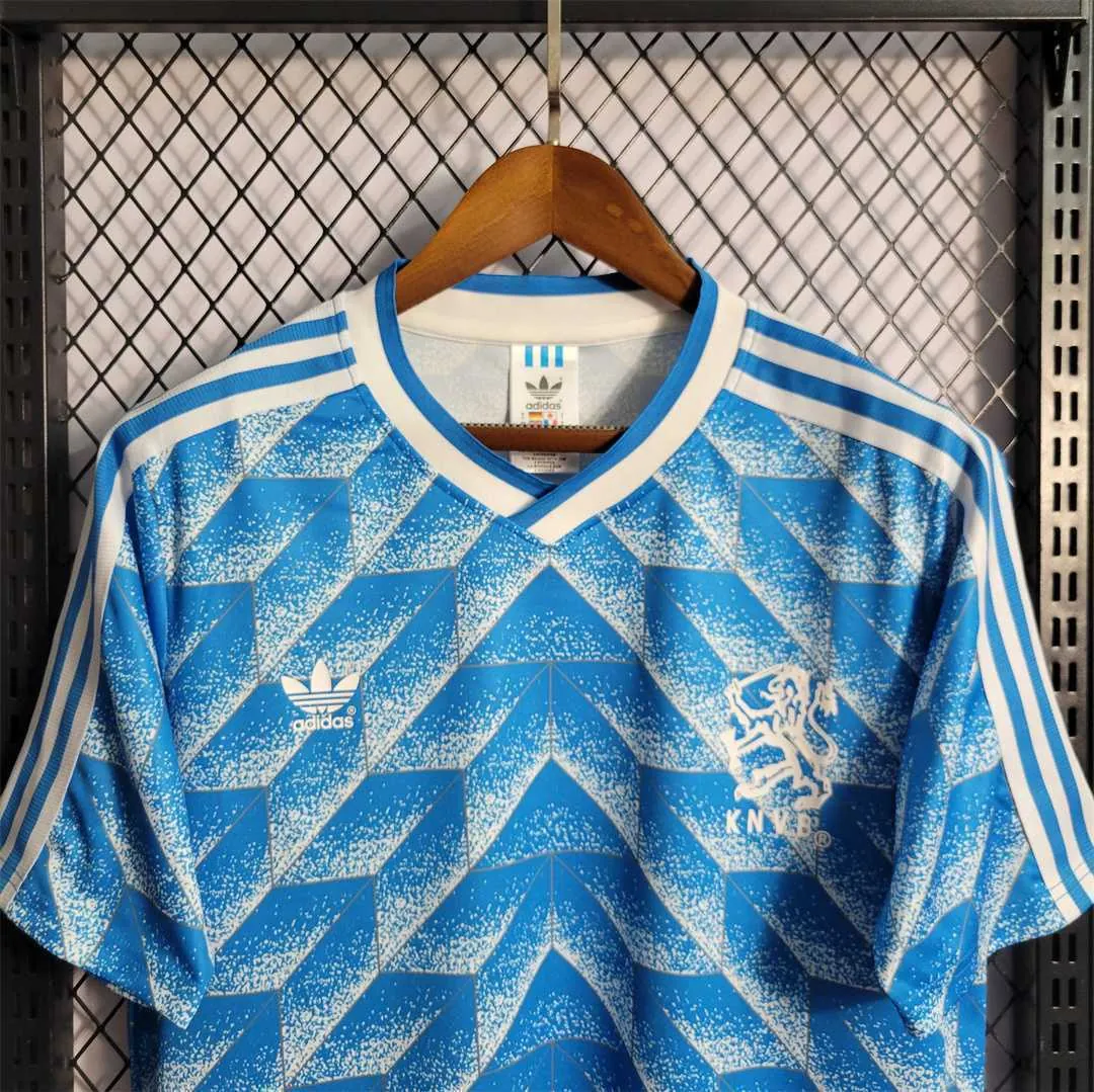 1988 Netherlands away 1