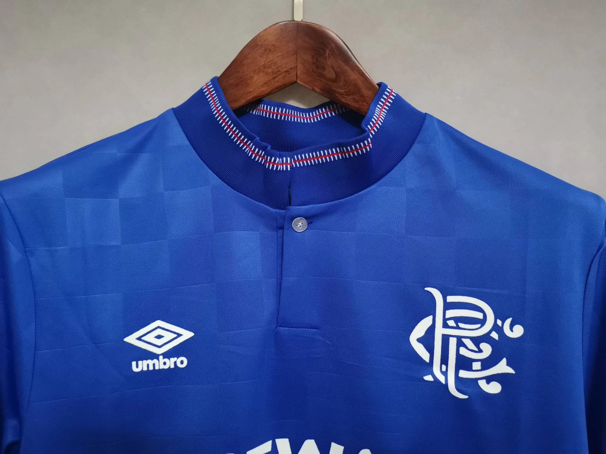 87-90 Rangers home 1