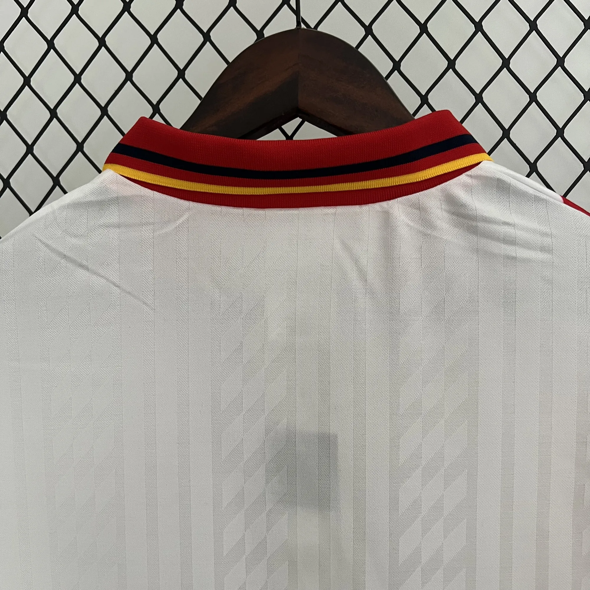 1994 Spain away white retro jersey 3
