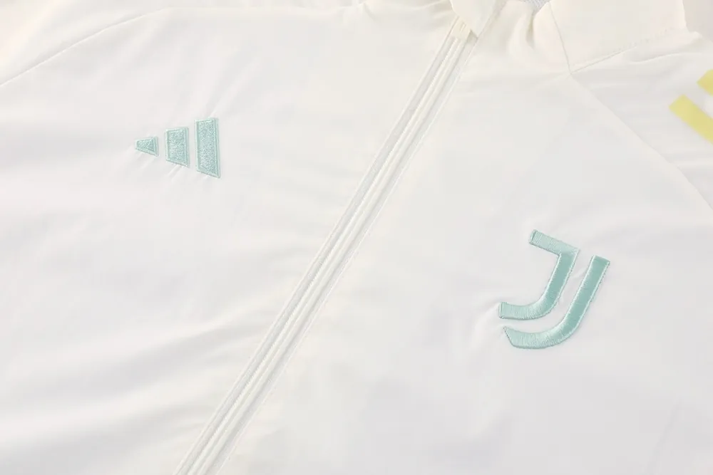25-26 Juventus Windbreaker White Jacket AAAAJersey Supply Yupoo 5
