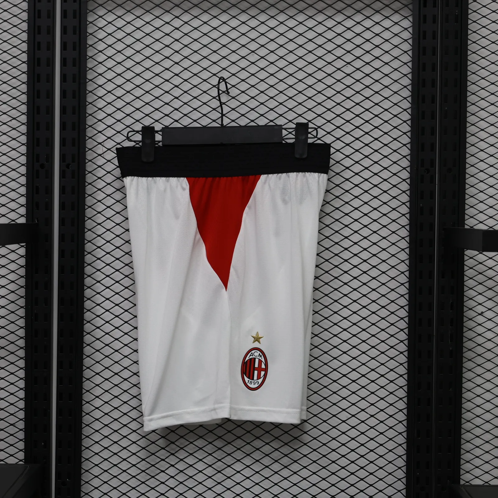 26-27 AC Milan Mens Home Player Version Football Shorts AAAAJersey Supply Yupoo 7 2