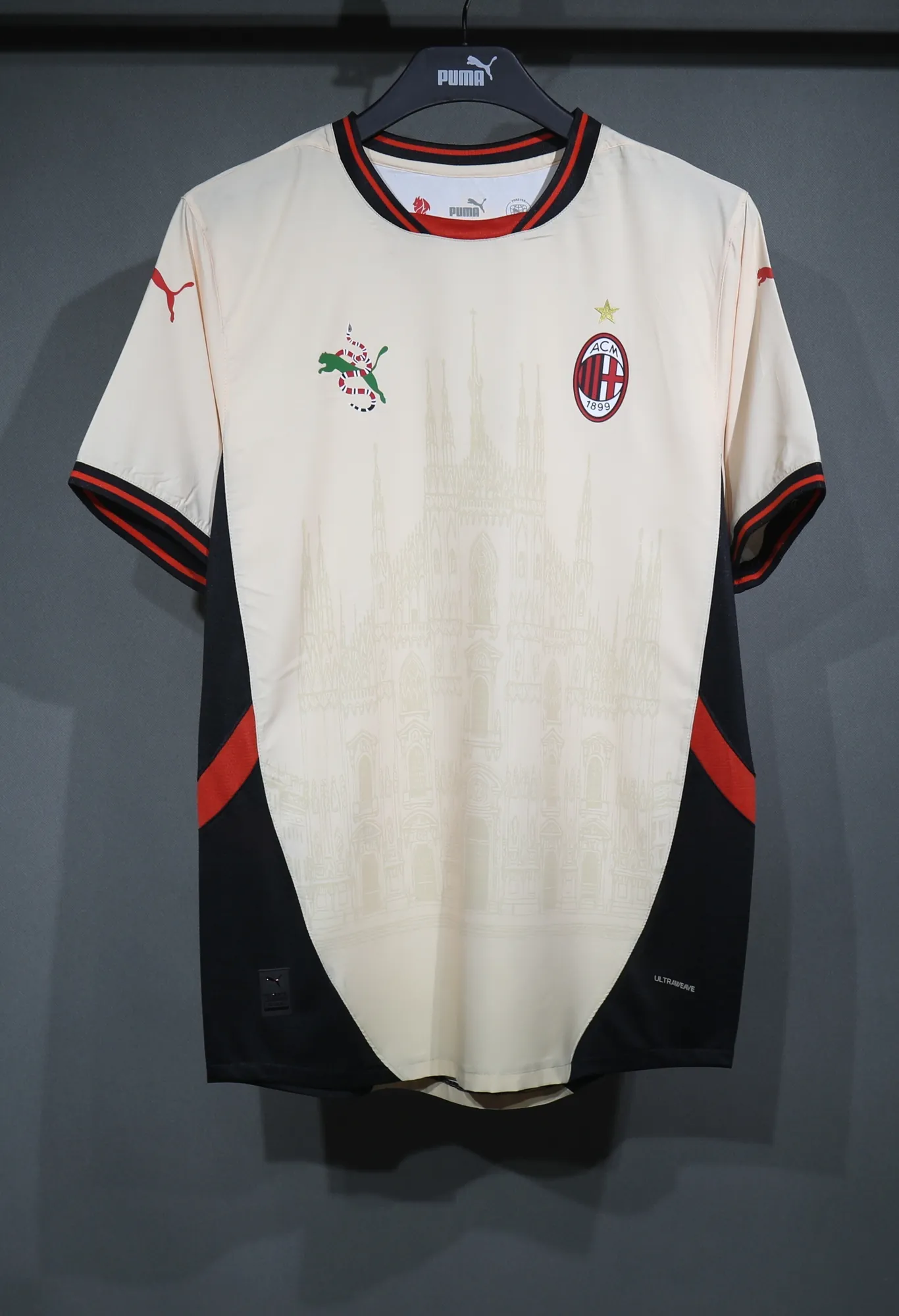 25-26 AC Milan Church Co-Branded Football Shirt Player Edition AAAAJersey Dropship Yupoo 7