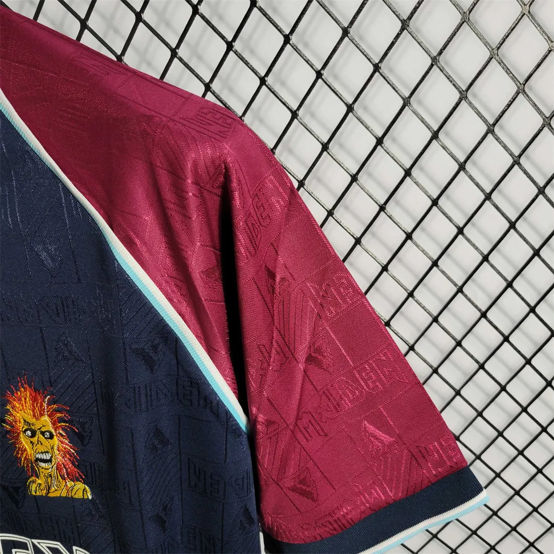 99-01 West Ham Iron Maiden home joint board 4