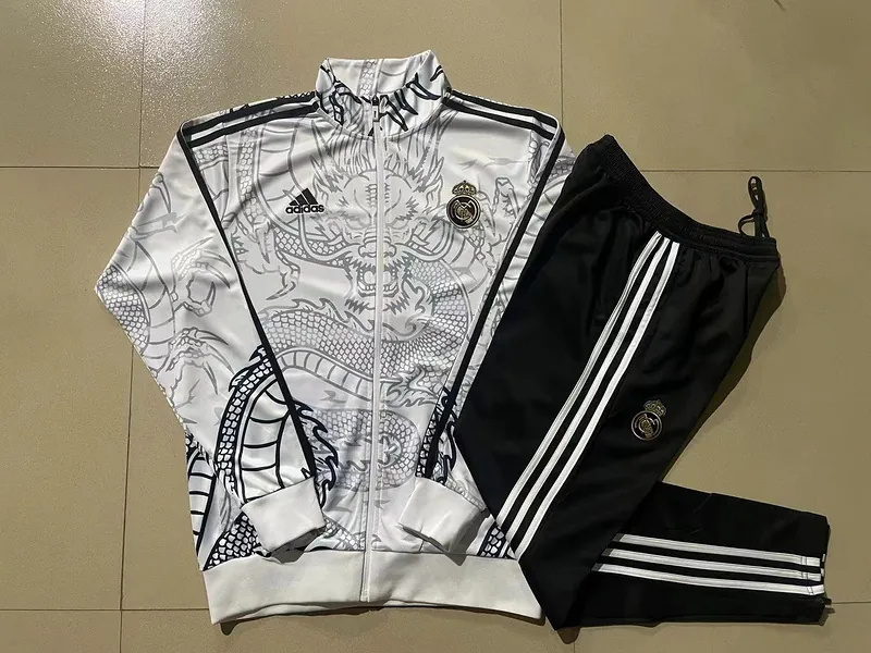 24-25 Real Madrid Jackets Football Shirts 2