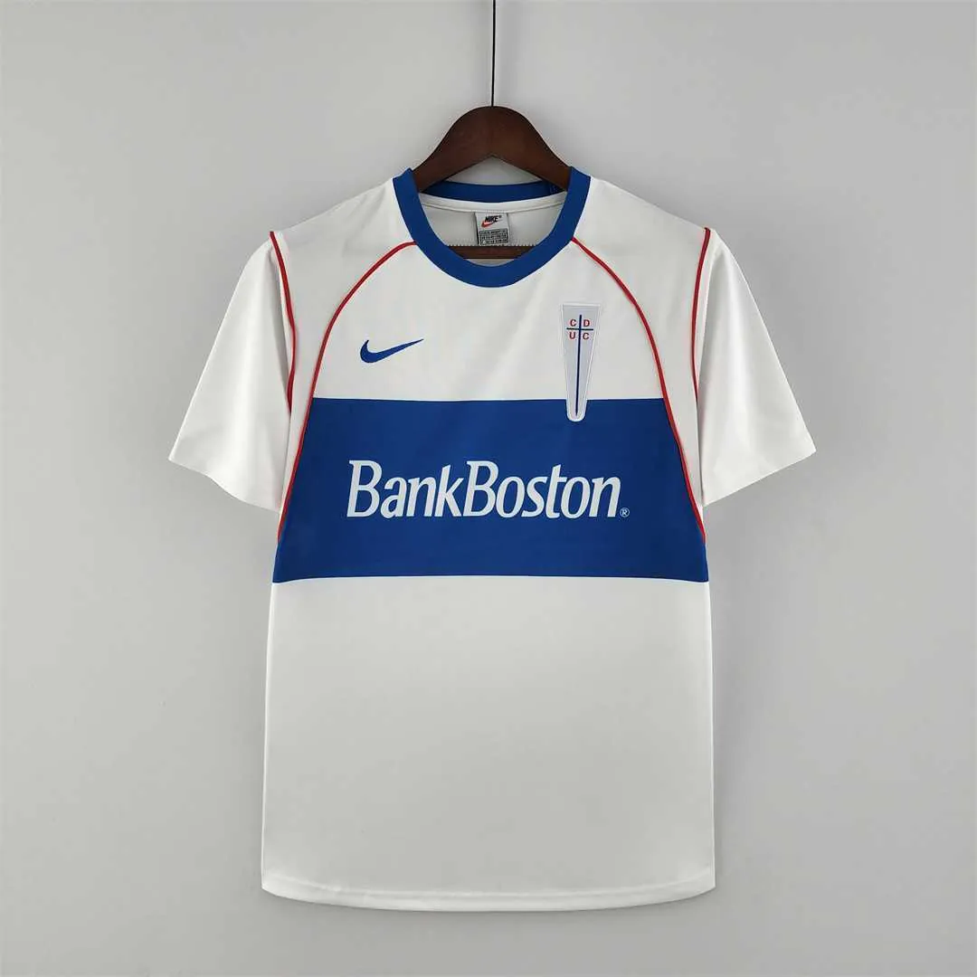 2002 La Católica home 9