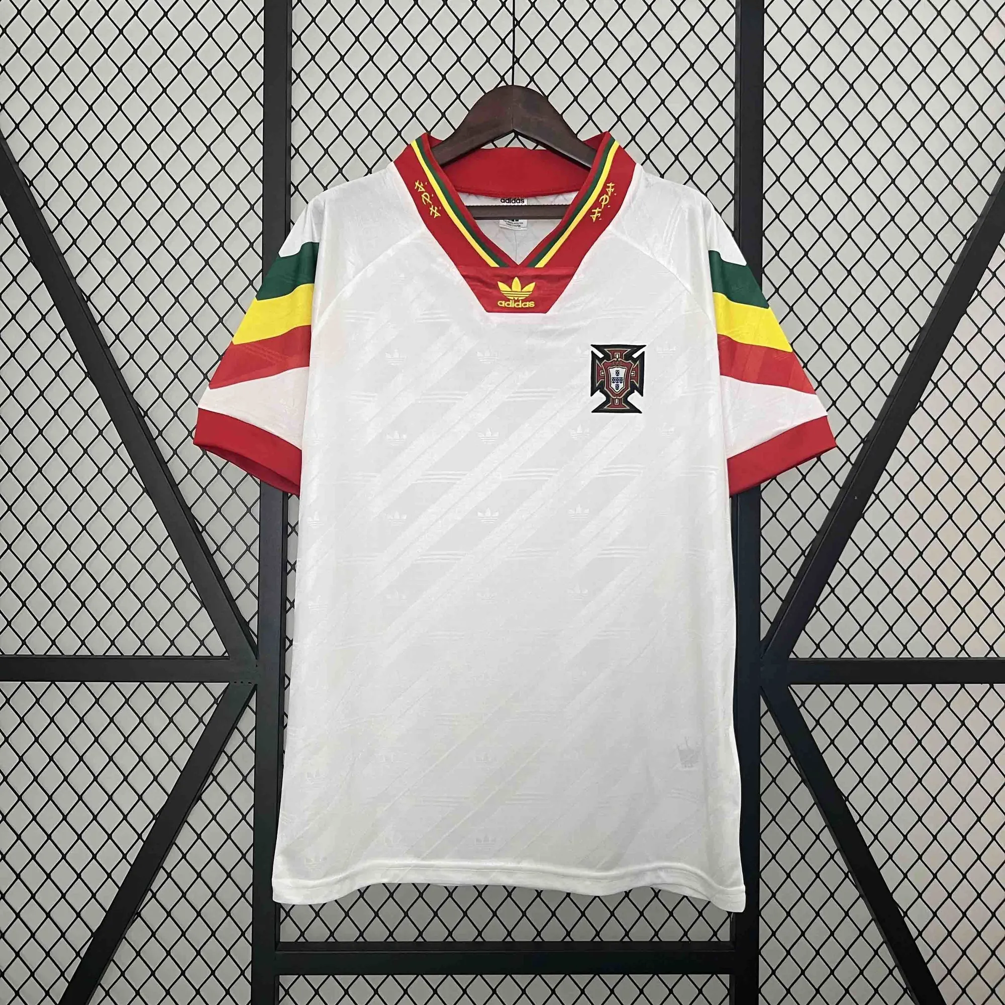 92-94 Portugal Away Retro Kit Vintage Shirt Football AAAAJersey Supplier 6