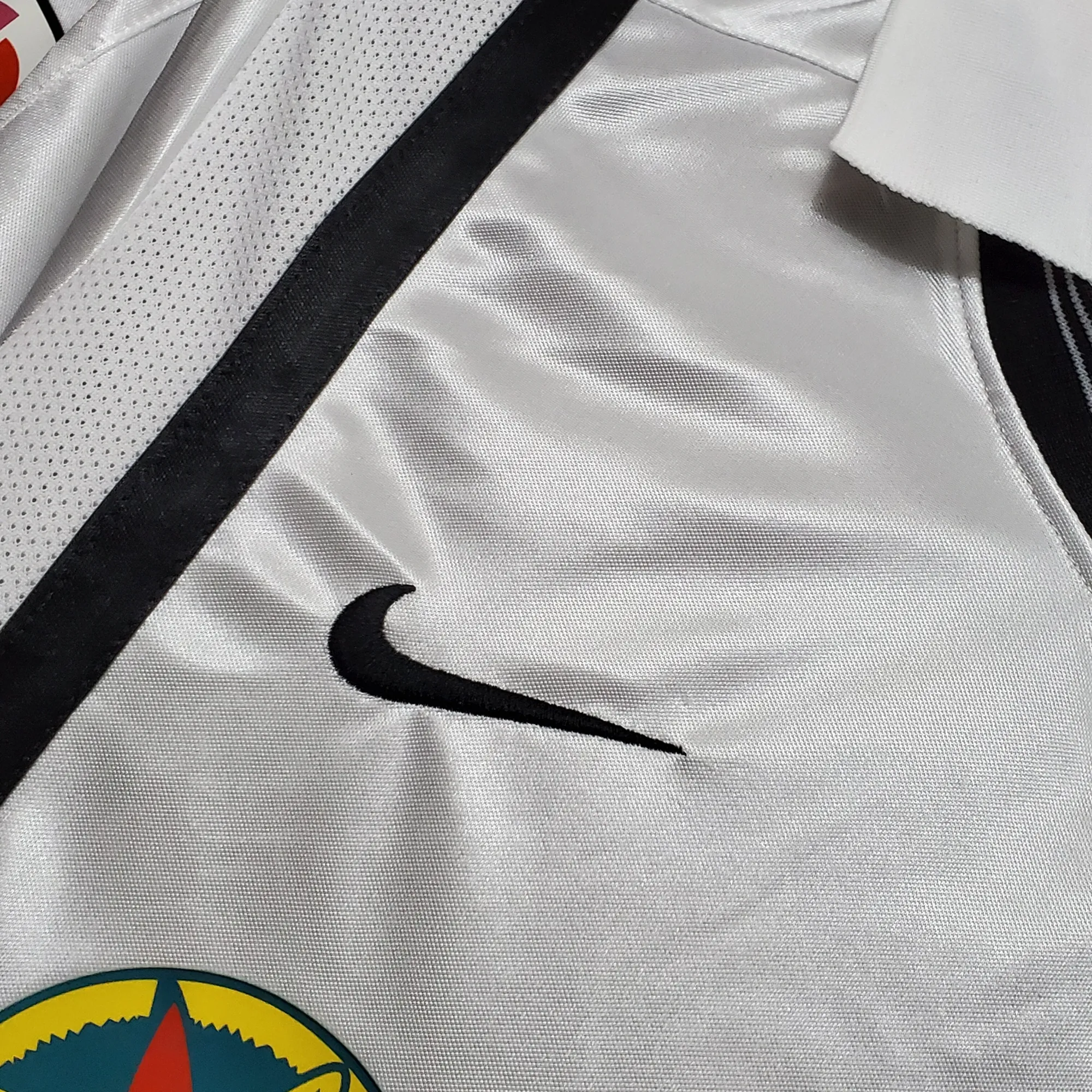 00-01 Valencia home 8
