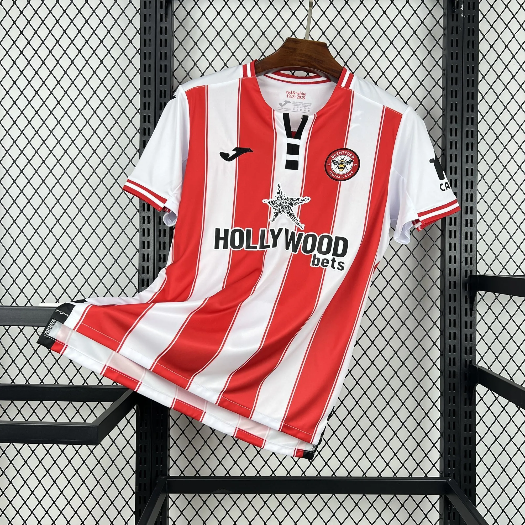 25-26 Brentford Home Kit Football T-Shirt AAAAJersey Supply Yupoo 3