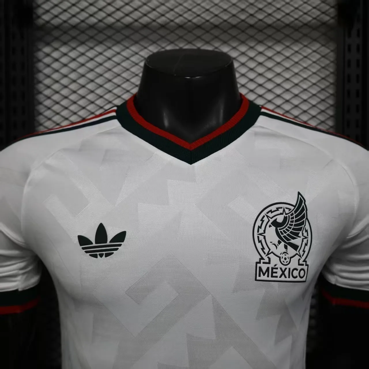2026 World Cup Mexico Away Kit Football Player Version T-Shirt AAAAJersey Dropship Yupoo 8
