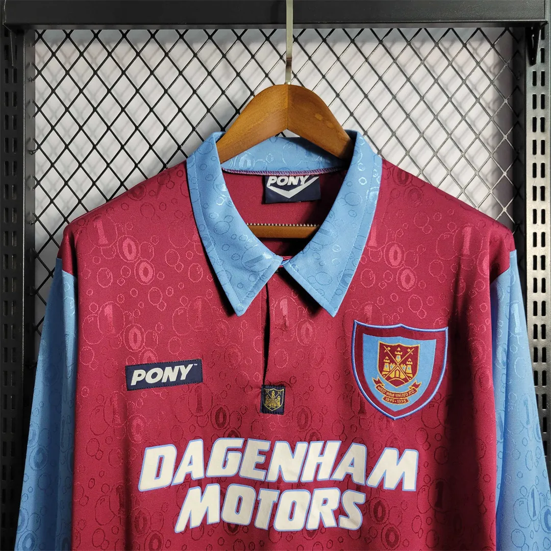 95-97 West Ham home Long Sleeves 5
